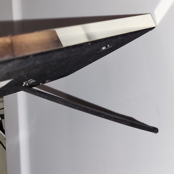 Frame - Picture 7 of 9